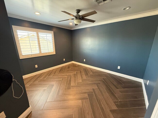 Building Photo - Eagle Ranch Community-2 Story 4 bedrooms Spanish Style Home