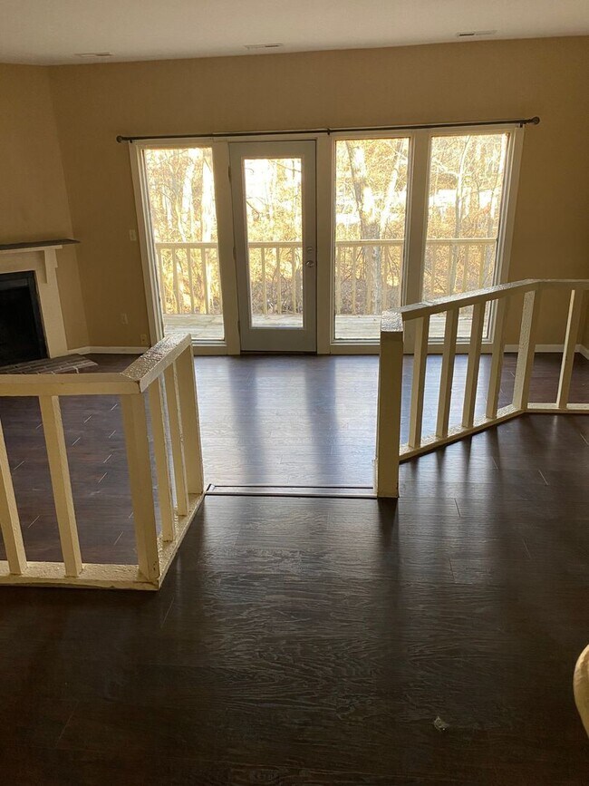 Building Photo - Rock Quarry Rd 3914-3916