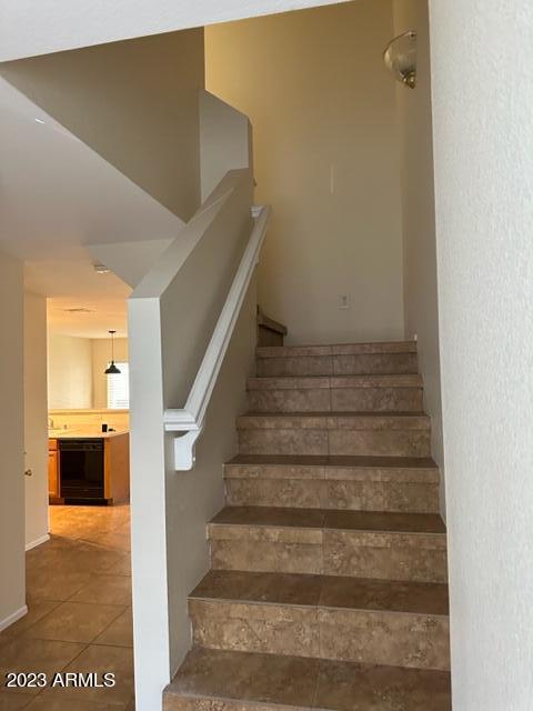 Building Photo - 125 S 56th St