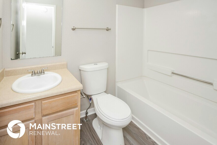 Building Photo - 6849 W Stansbury Blvd