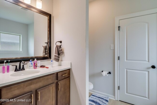 Building Photo - 11415 Oak Alley Dr