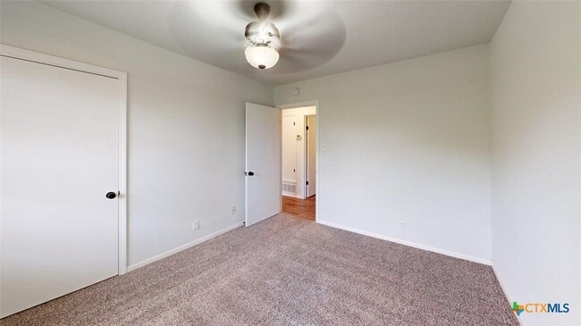 Building Photo - 2618 Goliad St