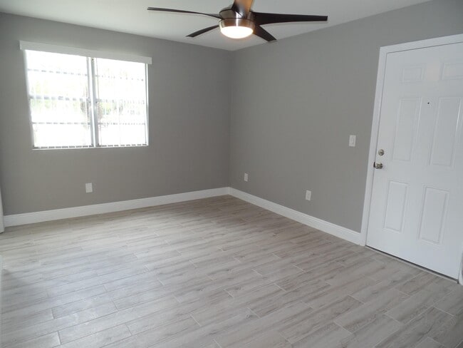 Building Photo - 1263 SW 46th Ave