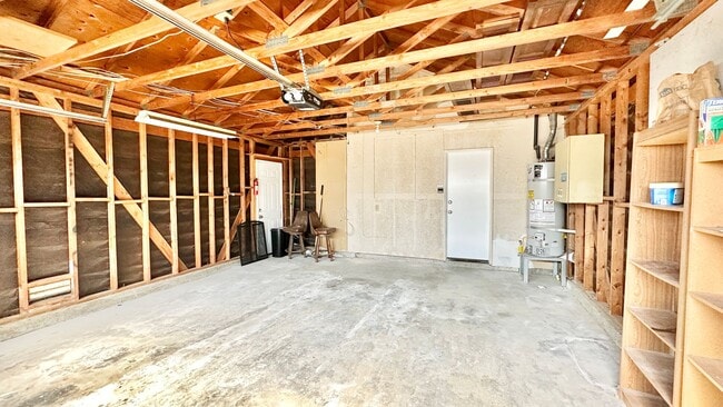 Building Photo - Beautiful Updating throughout Home!  Kitch...