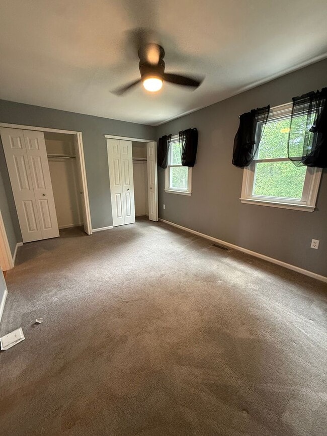 Building Photo - 2 Bed / 1.5 Bath Doylestown Townhome
