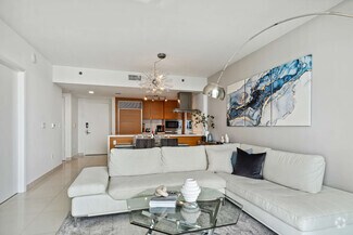 Building Photo - 485 Brickell Ave