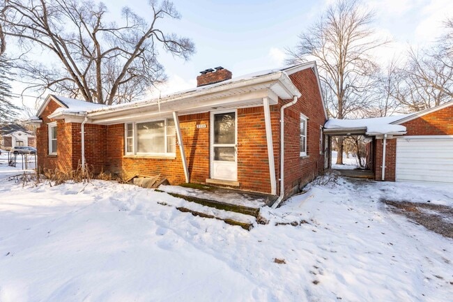 Building Photo - 3BD | 2BTH - NEWLY RENOVATED - WEST BLOOMFIELD, MI (3 MONTH SPECIAL)
