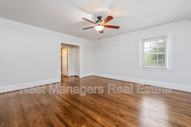 Building Photo - 220 Bradford Ave