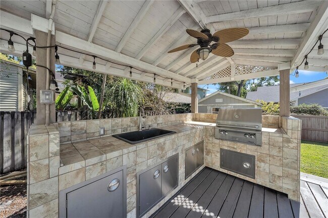 Building Photo - 314 W Frances Ave