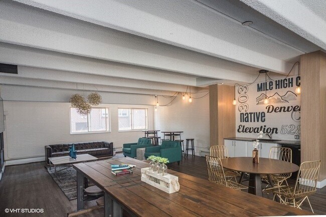 Entertain your guests in the clubhouse - 1140-60 S. Bellaire