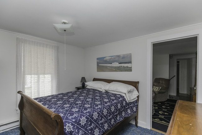 Building Photo - 35 1/2 Olin St