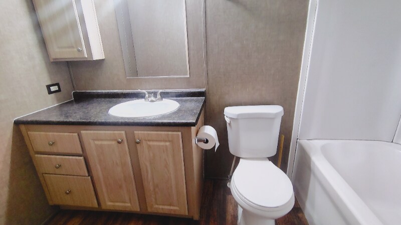 Building Photo - 4842 SW Topeka Blvd