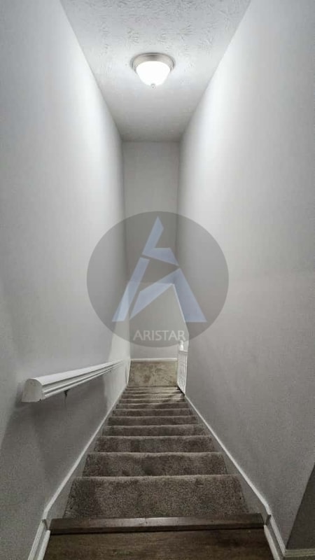 Building Photo - 4433 Coopers Creek Dr SE