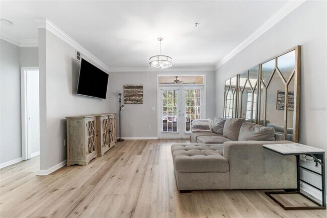 Building Photo - 1203 Bay Club Cir