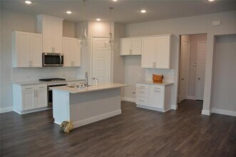 Building Photo - 331 Colusa Dr