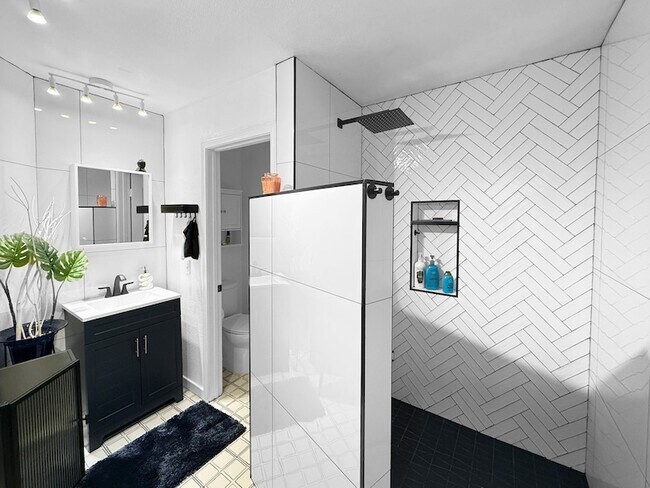 Building Photo - 75595 Dempsey Dr