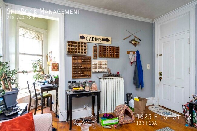 Building Photo - 1625 E 1st St