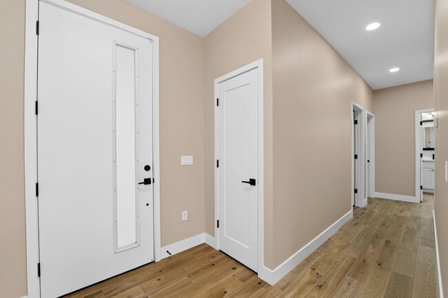 Building Photo - NO HOA! 2024 Build w/ RV Gate, Quartz Kitchen & 4 Spacious Bedrooms