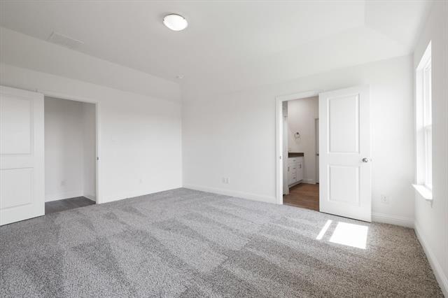 Building Photo - 517 Amenduni Ln