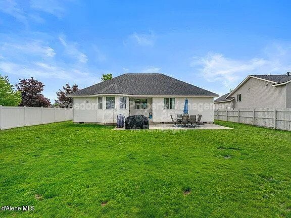 Building Photo - 2777 W Apperson Dr