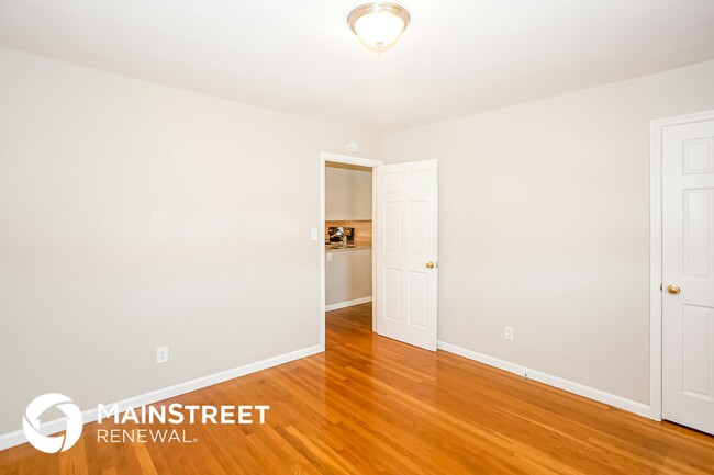 Building Photo - 9820 Pollie Little Ln