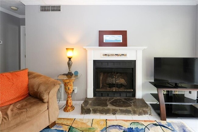 Building Photo - 402 Olde Mill Ln