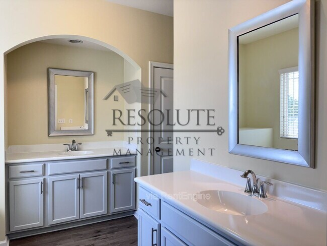 Building Photo - 1019 Thoughtful Spot Ln