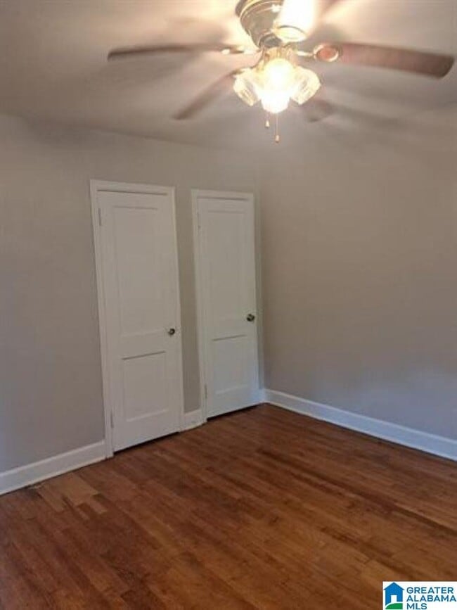 Building Photo - 813 46th St S