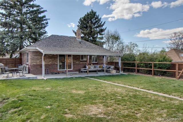 Building Photo - 600 S Canosa Ct