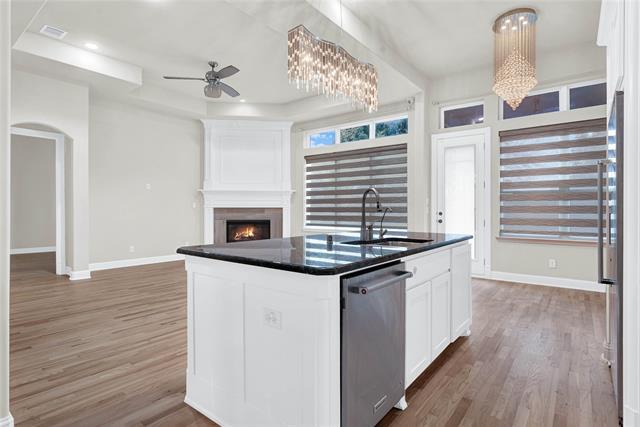 Building Photo - 2517 Las Palmas Ln