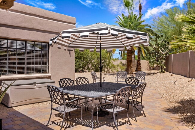 Building Photo - 10608 E Arabian Park Dr