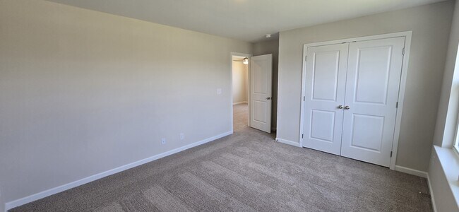 Building Photo - 5113 Pace Pk Cir