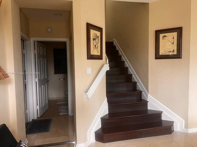 Building Photo - 7480 NW 114th Path