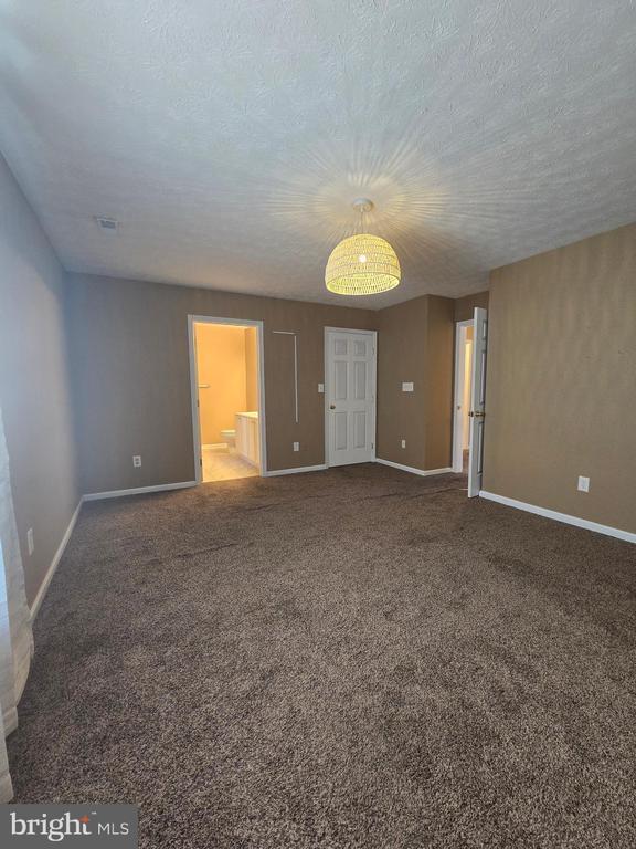Building Photo - 160 Leeds Creek Cir