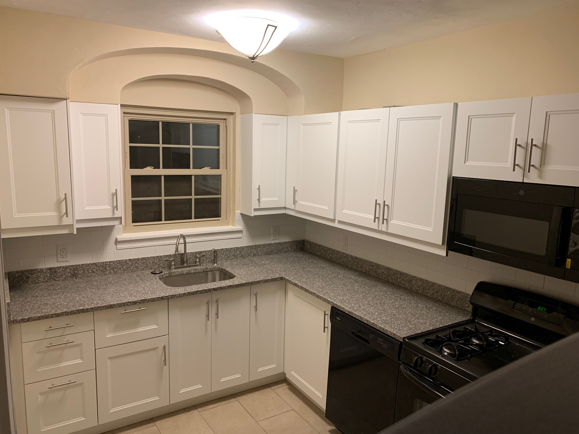 Building Photo - 202 Long Road