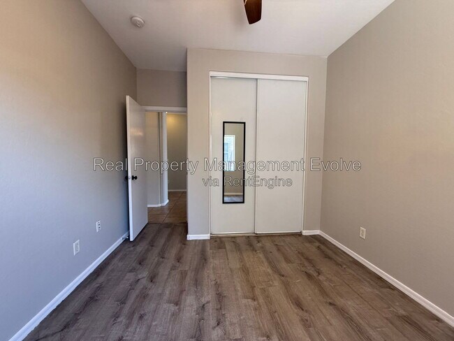 Building Photo - 15361 W Port Au Prince Ln