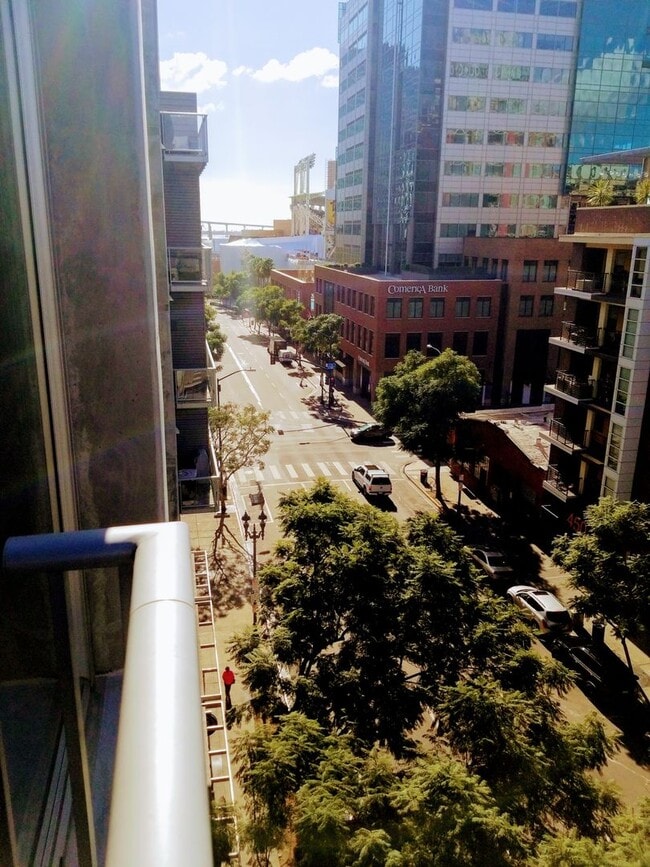 Building Photo - Cool East Village 1 Bedroom with Views (10...