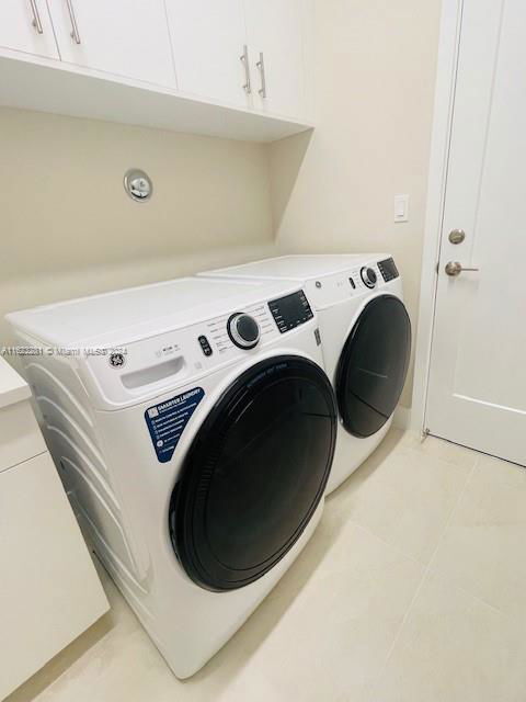 Building Photo - 8319 Royal County Down Rd