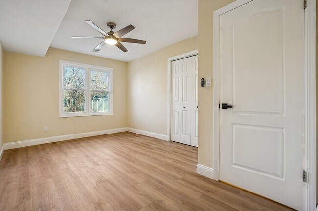 Building Photo - 11 Washington Ave