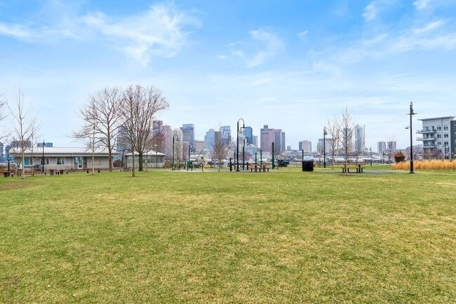 Building Photo - 69 Lubec St