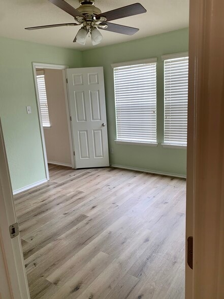 Bedroom 3 - 10219 Roseangel Ln