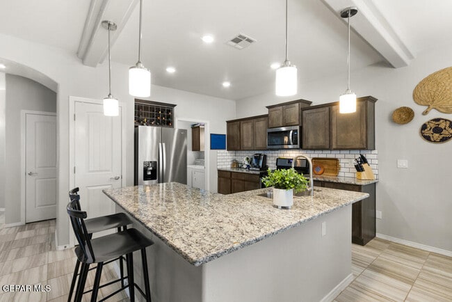 Building Photo - 14912 Louis Baudoin