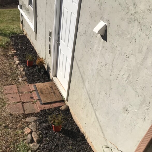 Building Photo - 3086 Cullowhee Mountain Rd