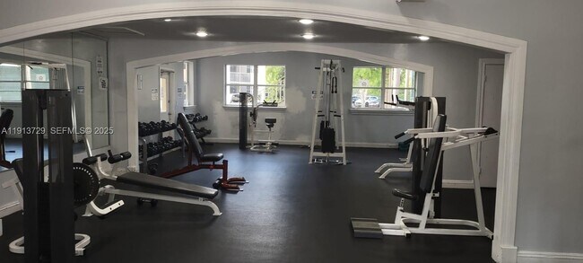 Building Photo - 8290 Lake Dr