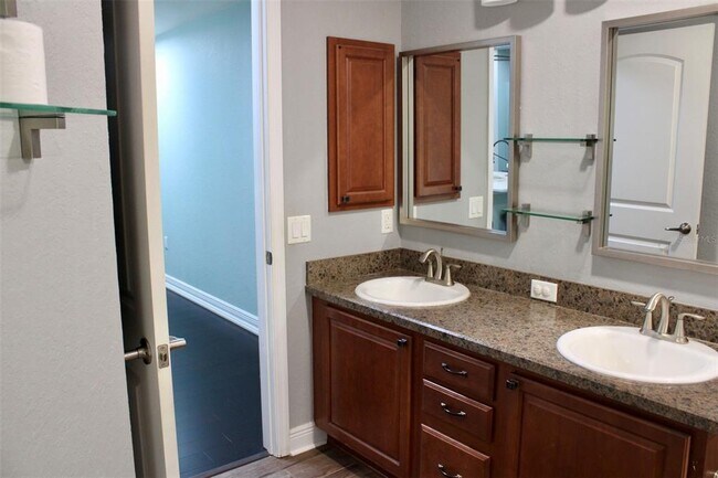 Building Photo - 1555 Blue Sky Blvd