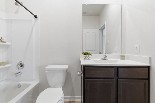 Building Photo - 10642 Lost aples Dr