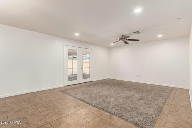 Building Photo - 13234 N 38th Pl