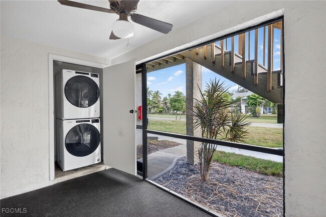 Building Photo - 13134 Feather Sound Dr