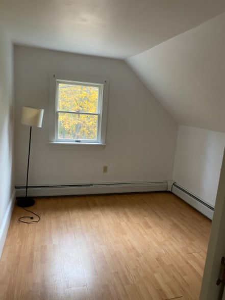 Building Photo - 356 Rabbit Valley Rd