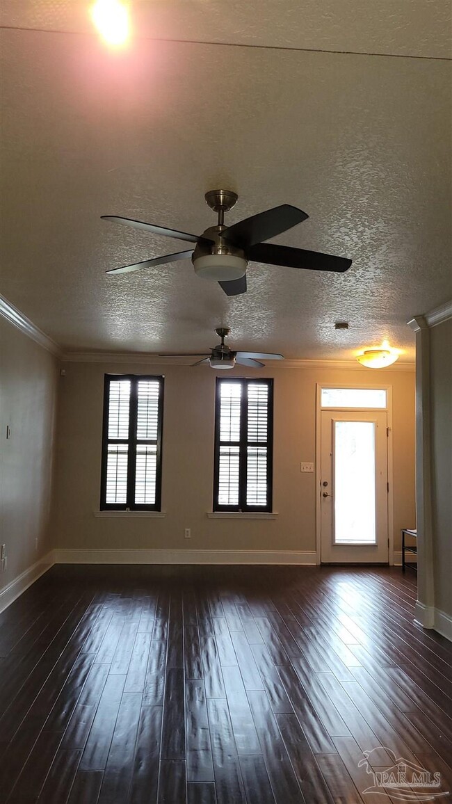 Building Photo - 1010 N Hayne St